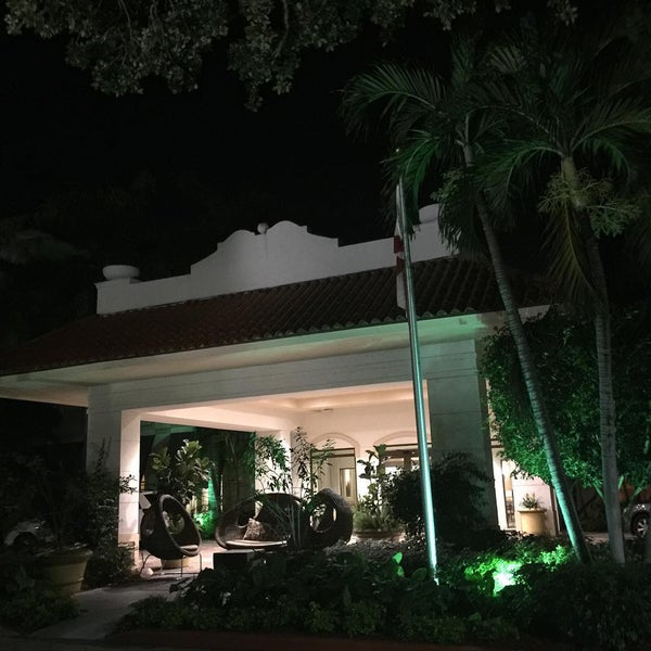 Foto tirada no(a) Renaissance Boca Raton Hotel por June Young K. em 12/15/2015