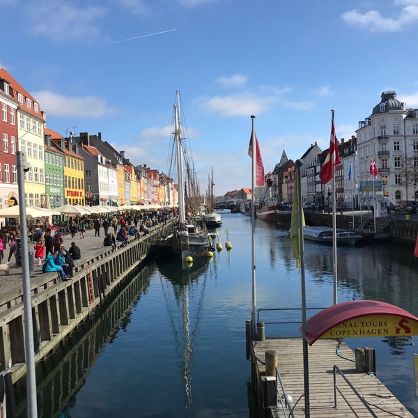 Foto tirada no(a) Nyhavns Færgekro por Eyal G. em 3/27/2017