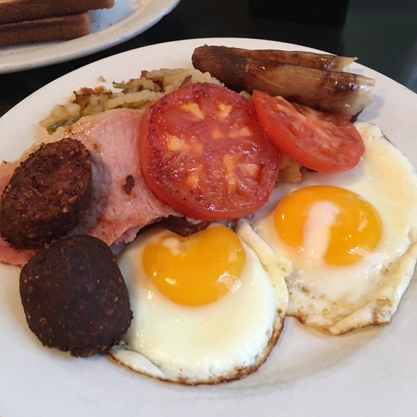 Gracie's Corner Diner Yorkville 352 E 86th St