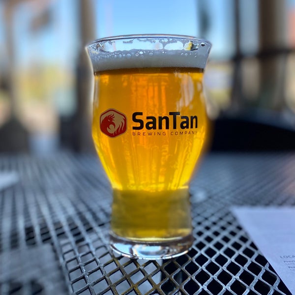 Photo taken at SanTan Brewing Company by Alejandro on 10/12/2020