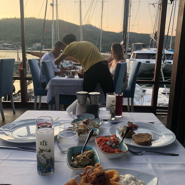 Foto tomada en Yengeç Restaurant  por Nilay T. el 7/26/2018