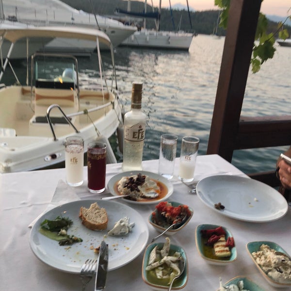 7/9/2018にNilay T.がYengeç Restaurantで撮った写真