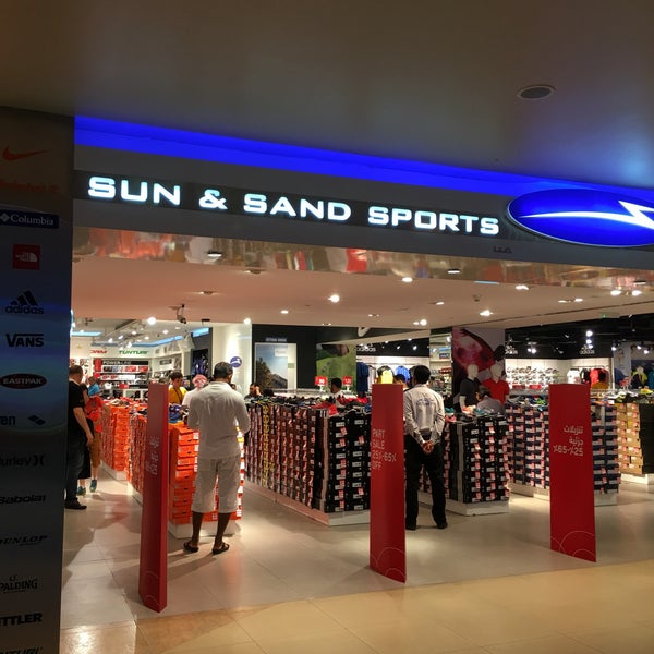 sun and sand sports vans