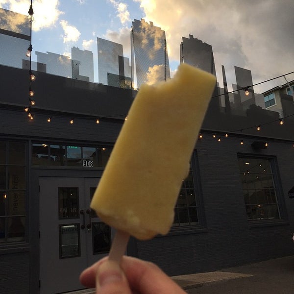 Steel City Pops Dessert Shop in Fort Worth