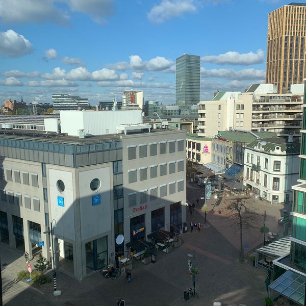 Photo taken at Hampshire Hotel - Crown Eindhoven by Paulien Z. on 10/29/2019