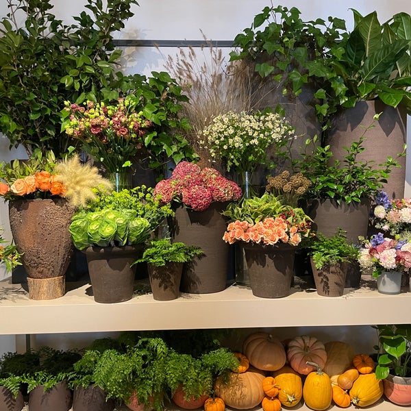 Winston Flowers Boston Newbury St Best Flower Site