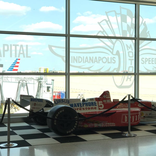Снимок сделан в Indianapolis International Airport (IND) пользователем Greg R. 8/25/2017