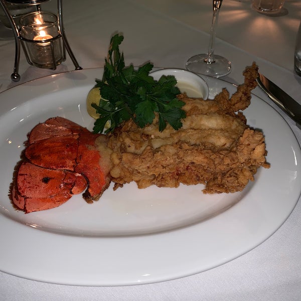 Lobster Bar Sea Grille Seafood Restaurant in South Point