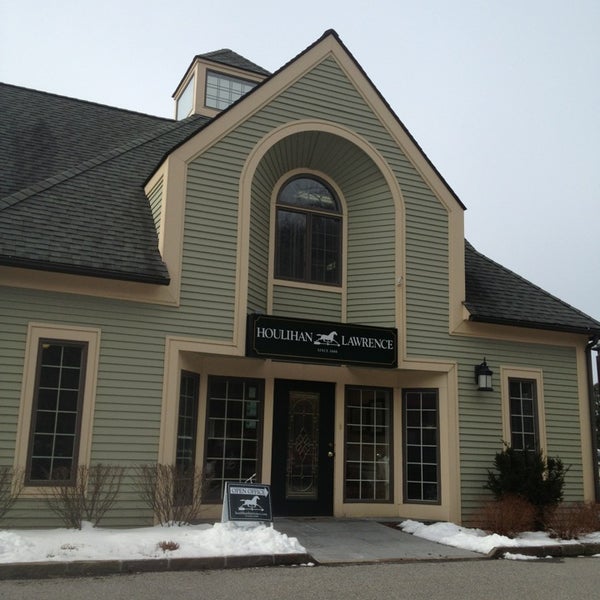 Photos at Houlihan Lawrence Yorktown Real Estate Real Estate Agency