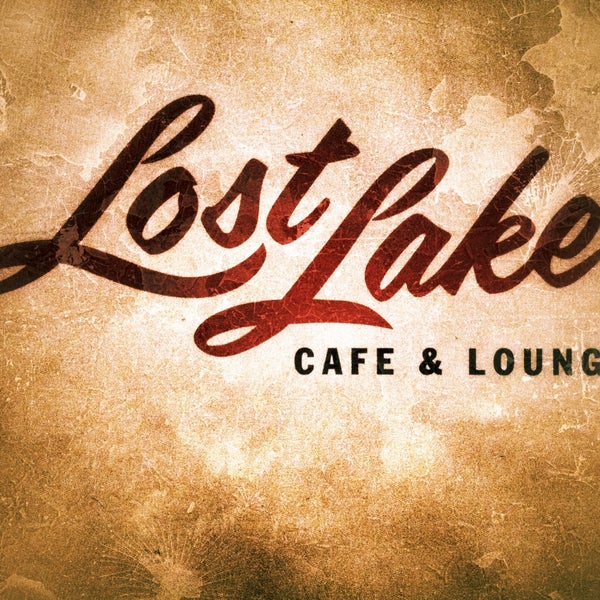Foto tomada en Lost Lake Cafe &amp; Lounge  por Al B. el 10/17/2013
