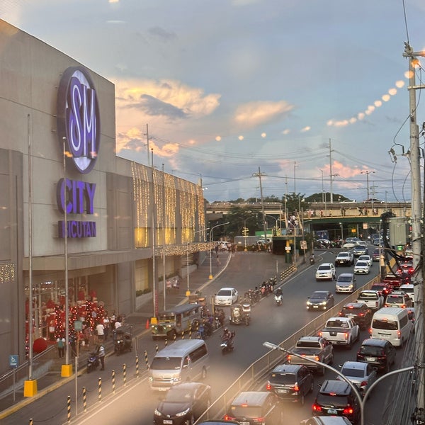 SM City Bicutan 126 tips from 8983 visitors