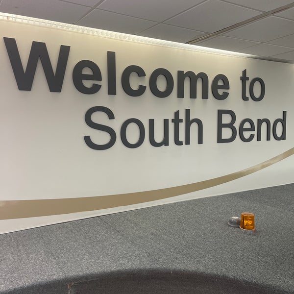 รูปภาพถ่ายที่ South Bend International Airport (SBN) โดย Rudy D. เมื่อ 7/13/2021