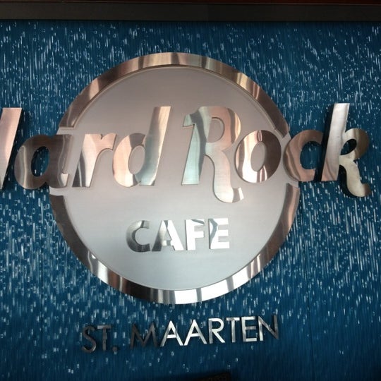 12/15/2012 tarihinde Dale H.ziyaretçi tarafından Hard Rock Cafe St. Maarten'de çekilen fotoğraf