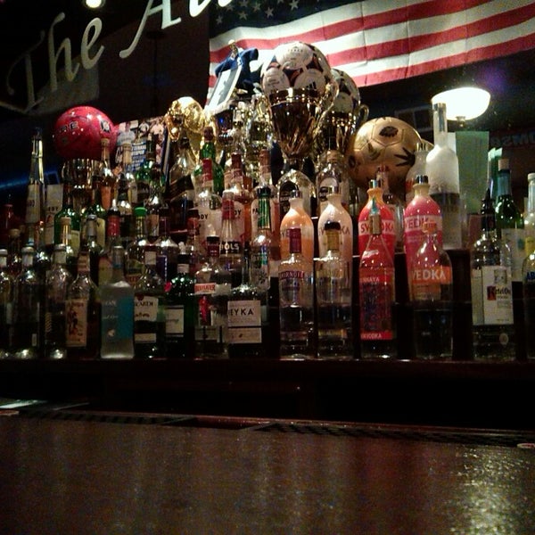 7/13/2014にEatingRochesterがThe Atlantic Bar &amp; Grillで撮った写真