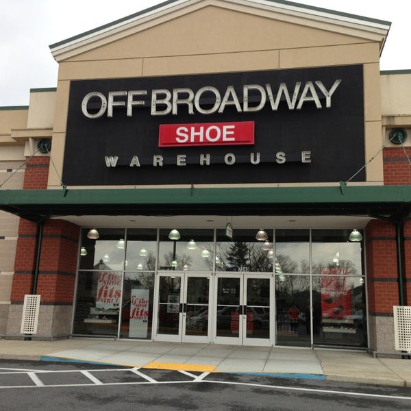 Off Broadway Shoe Warehouse 1 tip from 232 visitors