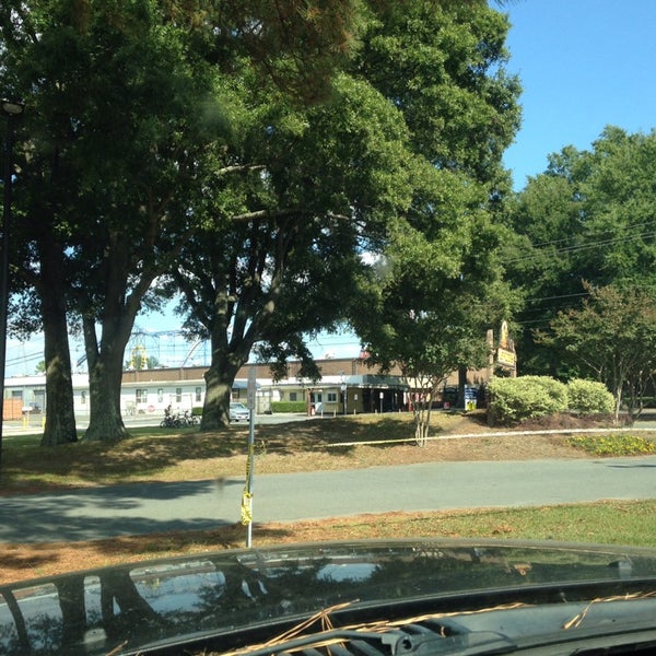 Carowinds Employee Parking Lot Parking in Charlotte