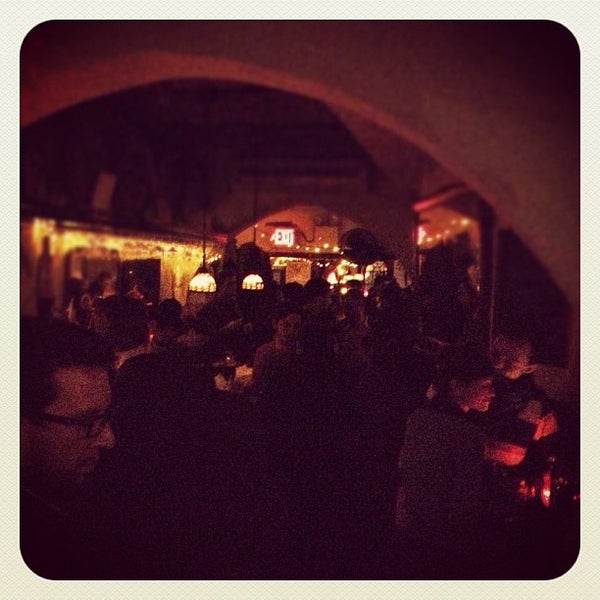 Photo taken at Jimmy&#39;s No. 43 by Varick R. on 12/1/2012