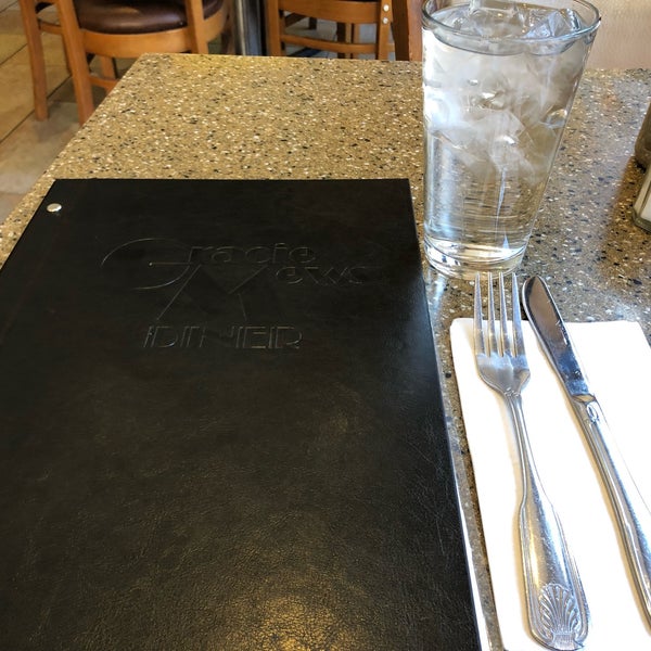 3/23/2019にScott S.がGracie Mews Dinerで撮った写真