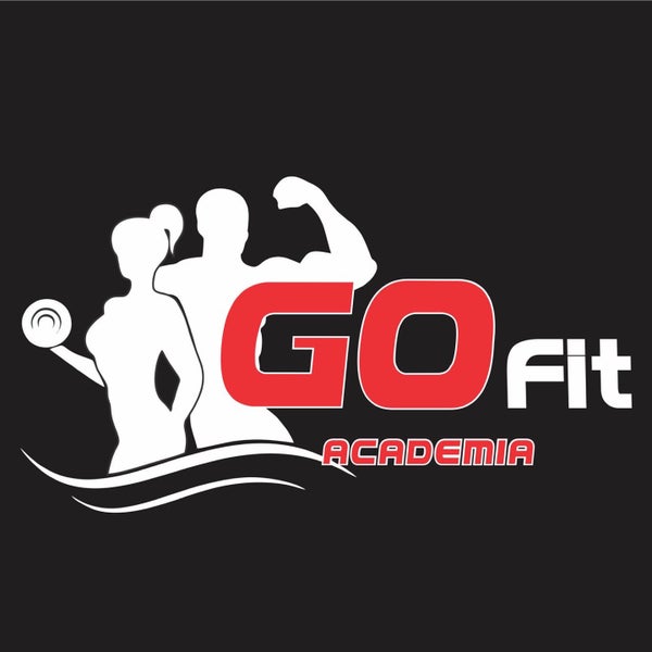 Девочки в спортзале. Человек на пробежке в городе. Подростки в тренажерном зале. Go fit apk. Gofit зал.