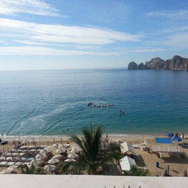 Foto tirada no(a) Cabo Villas Beach Resort &amp; Spa por Kevin M. em 7/15/2014