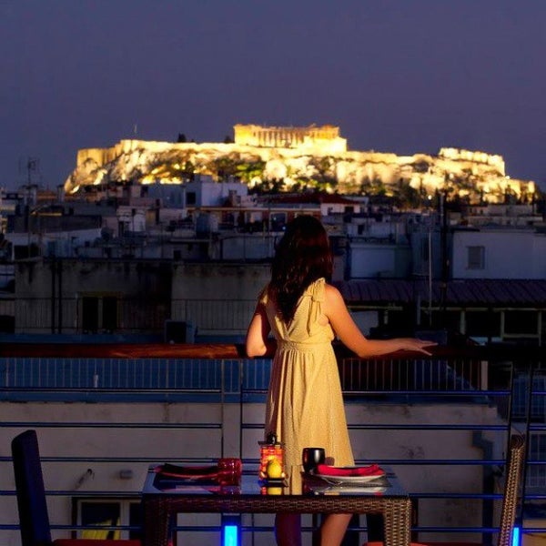 3/20/2013 tarihinde Dimitra A.ziyaretçi tarafından Melia Athens Hotel'de çekilen fotoğraf