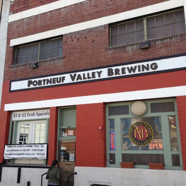 Foto tomada en Portneuf Valley Brewing  por Michael O. el 6/22/2013