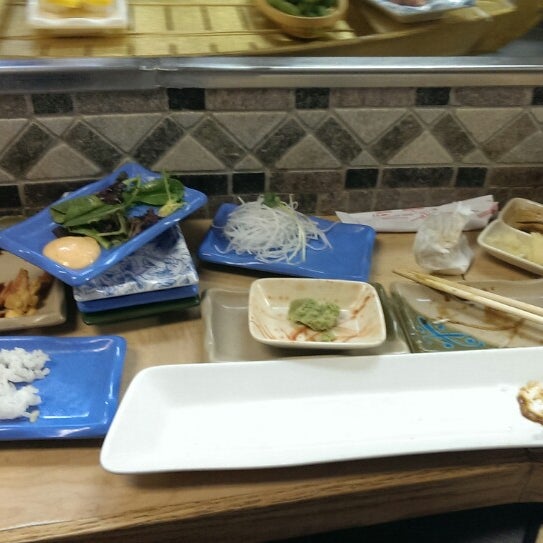 Photo taken at Sushi Umi by Jules on 5/17/2013