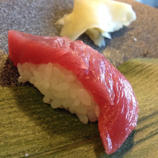 Photo taken at Toshi Sushi by Didier B. on 5/31/2012