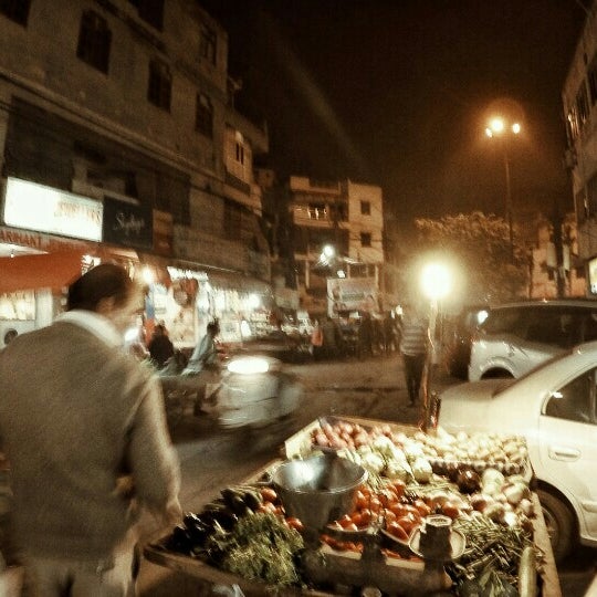 Bhogal Market 2 tips