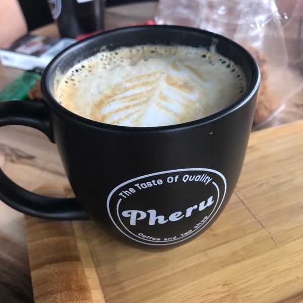 Photo taken at Pheru Coffee and Tea Shop by Nesrin K. on 8/7/2018