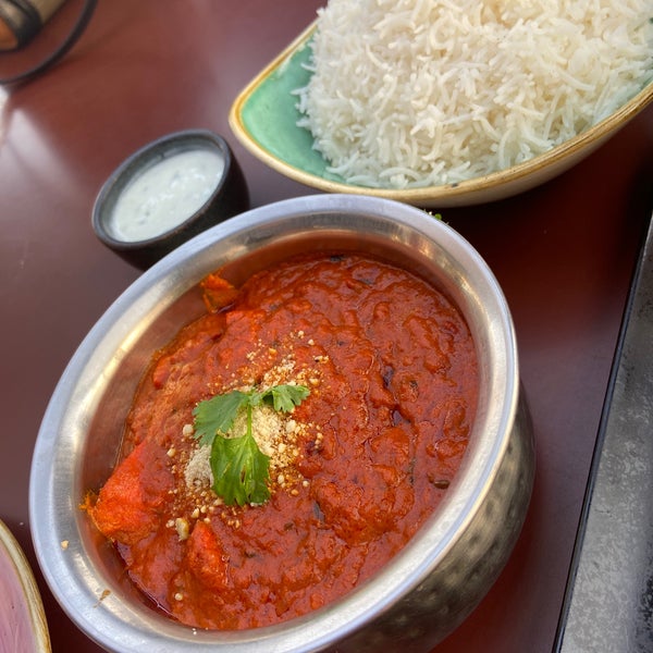 Снимок сделан в RUHI Indian Restaurant пользователем -Maram S🦋 1/5/2024