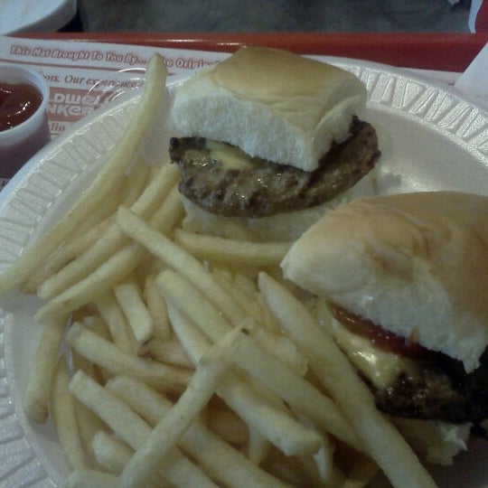 Photo taken at Lil Burgers by Allison M. on 1/2/2013