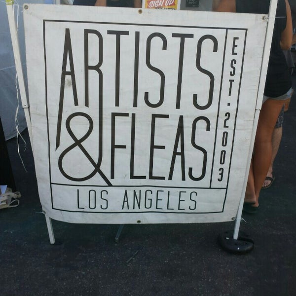 Photo taken at Artists and Fleas, Los Angeles by hm h. on 6/19/2016