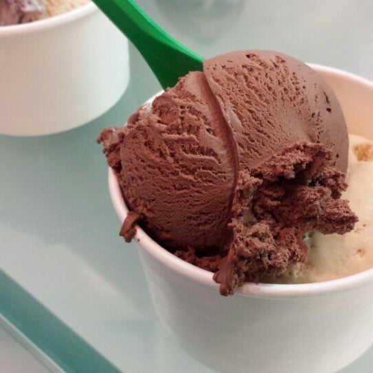 8/1/2014에 hm h.님이 Glacé Artisan Ice Cream에서 찍은 사진