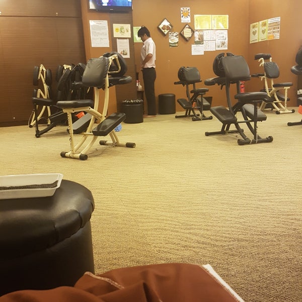 Wan Yang Foot Reflexology Marine Parade 4 tips from 88 visitors