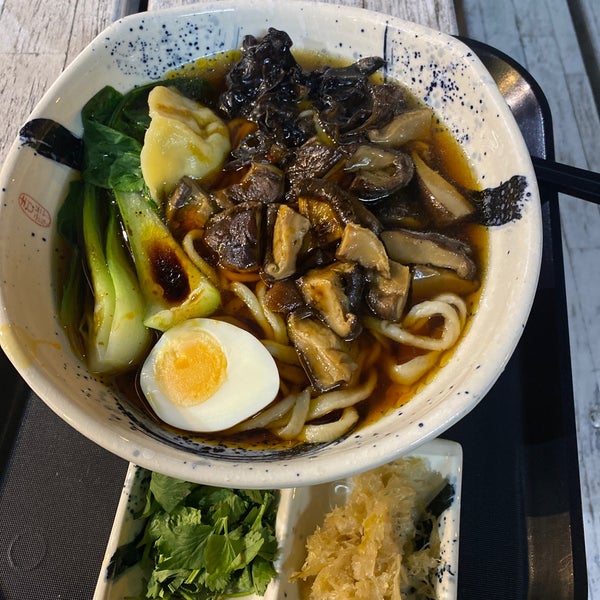 Fotos bei TohThong Thai Cuisine Gallusviertel Frankfurt am Main, Hessen