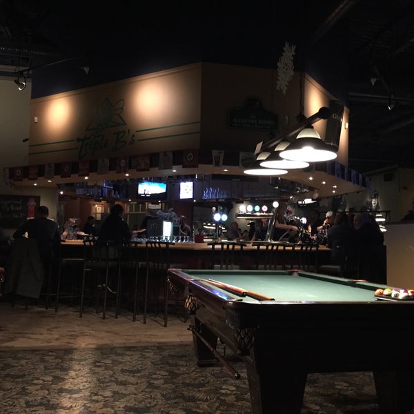 The Hangar Pool Hall In Fort Garry