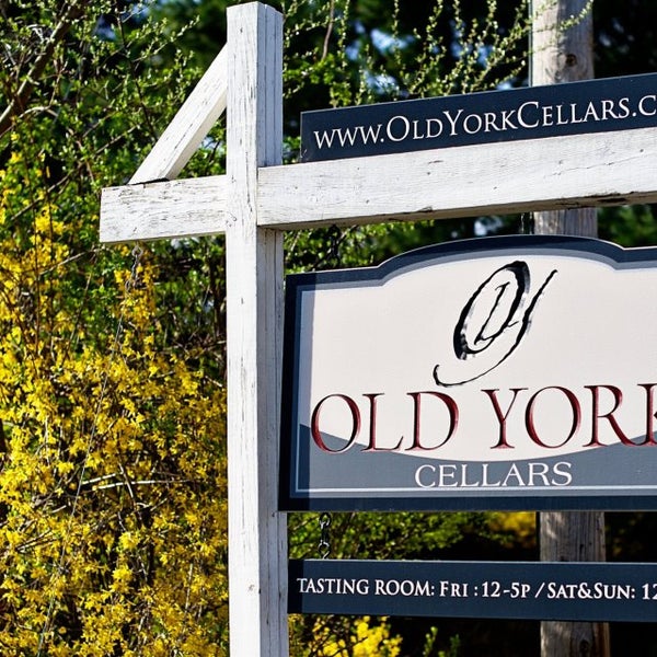 1/31/2014にOld York CellarsがOld York Cellarsで撮った写真