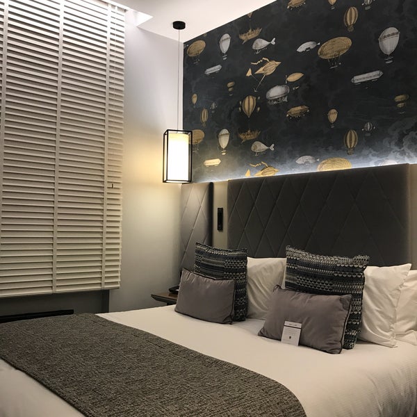 Room has no space to open up any large luggage, but other than that it's perfect and cosy. Modern decor, good beds. Very good service at front desk. Check out the wake-up-time setting on the TV!