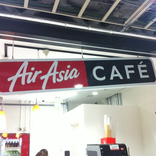 Photos At 成田空港第２ターミナル バニラエア搭乗口 Now Closed Airport Gate In 成田市