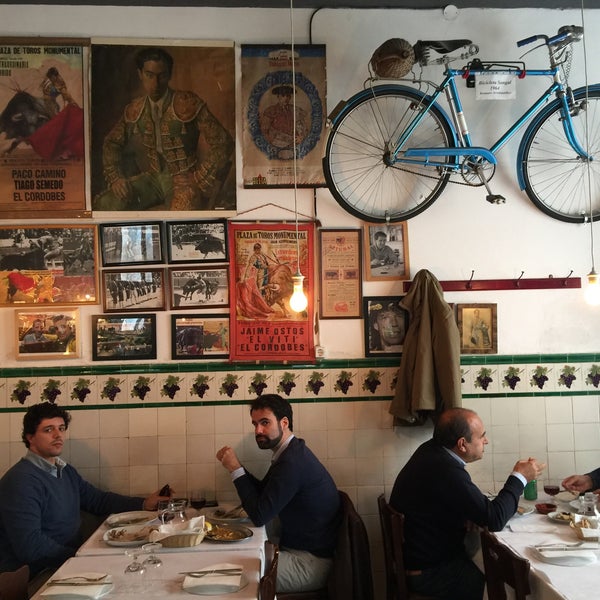 Adega Dos Garrafoes Portuguese Restaurant