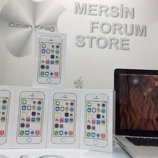 Das Foto wurde bei Mersin Forum Store (Özcan Kınağ) von Özcan K. am 3/10/2014 aufgenommen
