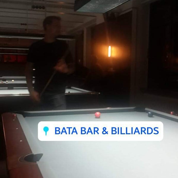 รูปภาพถ่ายที่ Bata Bar &amp; Billiards โดย Mimi N. เมื่อ 1/26/2018