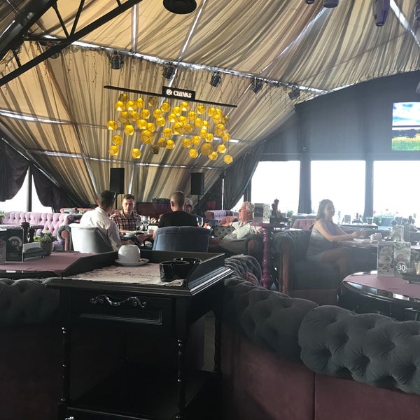 Foto diambil di Panorama Lounge oleh Bilal Ç. pada 8/3/2018