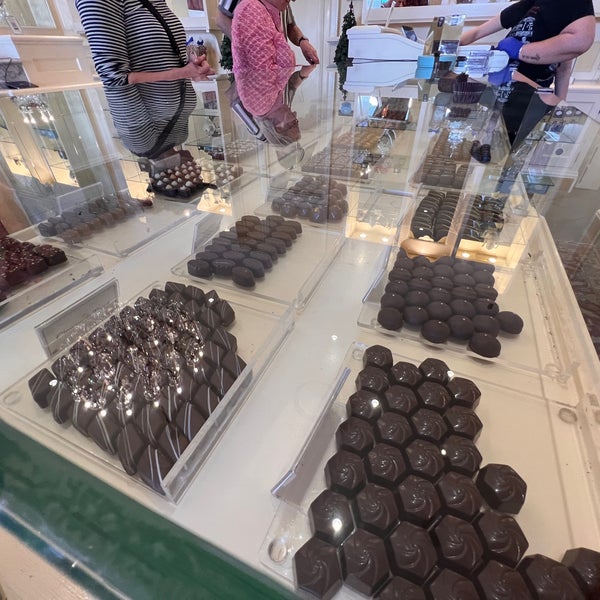 Woodhouse Chocolate 16 tips