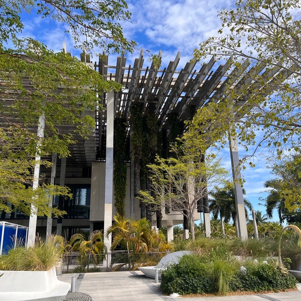 1/20/2023 tarihinde Shawn C.ziyaretçi tarafından Pérez Art Museum Miami (PAMM)'de çekilen fotoğraf