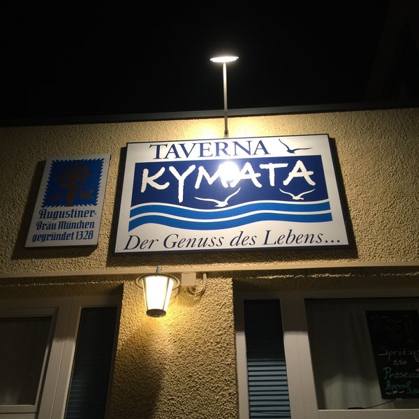 Foto tirada no(a) Kymata Modern Taverna &amp; Bar por Günay Ö. em 11/1/2015