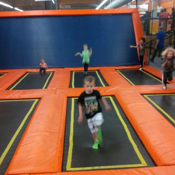 Photo taken at Big Air Trampoline Park by Eric C. on 4/11/2015