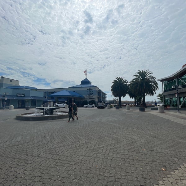 Photo taken at Jack London Square by Dianna N. on 9/11/2022
