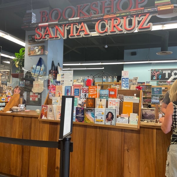 Photo taken at Bookshop Santa Cruz by Dianna N. on 8/6/2022